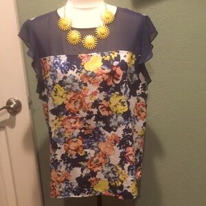 The limited floral blouse size Large